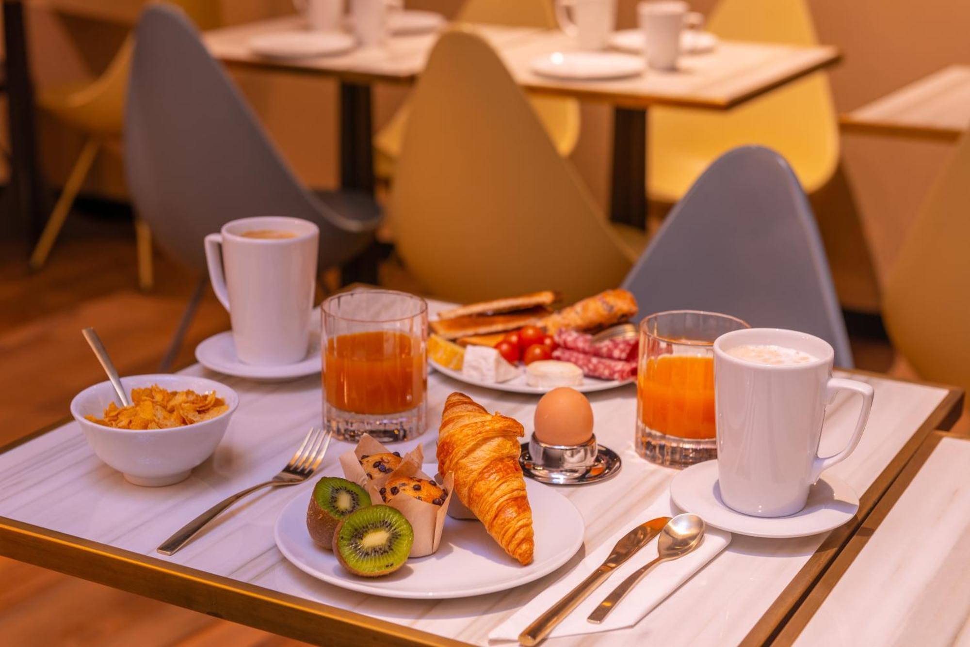 Golden Tulip Opera De Noailles 4* Paris