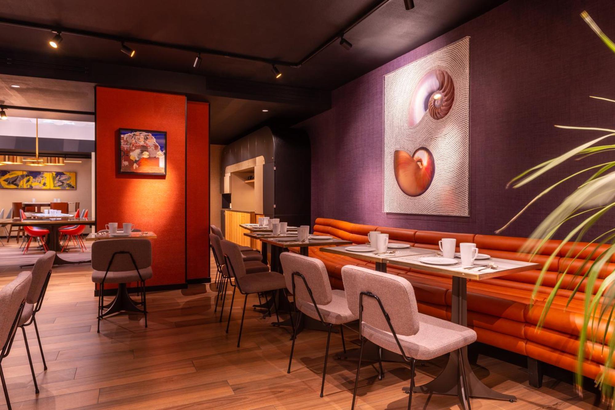 Golden Tulip Opera De Noailles 4*