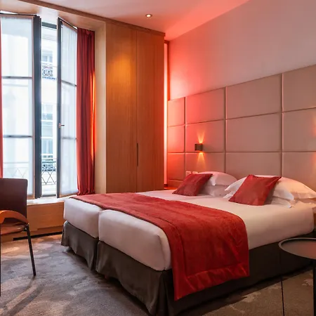 Golden Tulip Opera De Noailles Hotel 4*